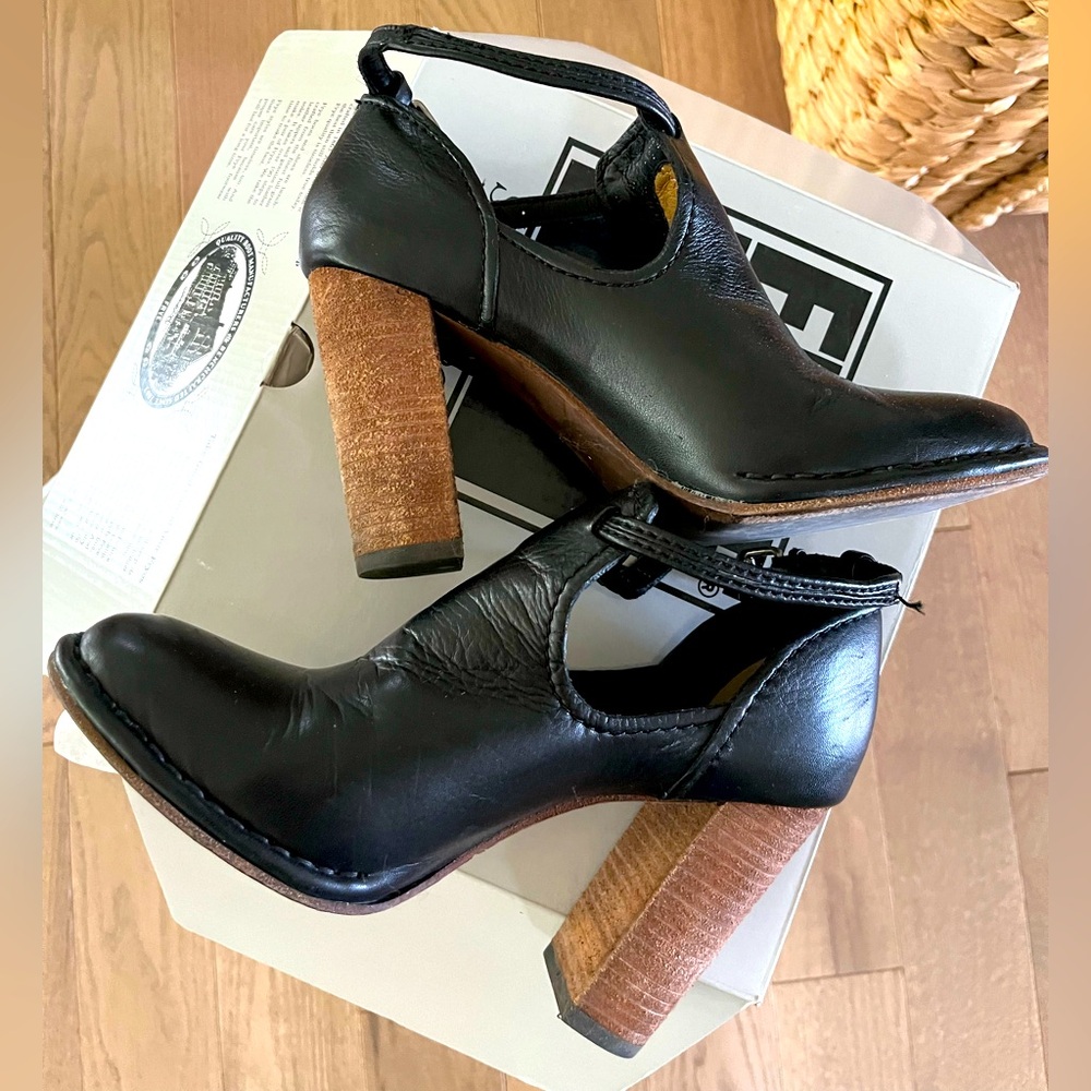 Frye Leather ‘Margaret’ Shootie